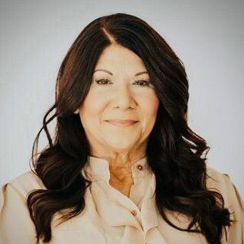 Lisa Boggs, National Surgical Consultant-Refractive at Alcon